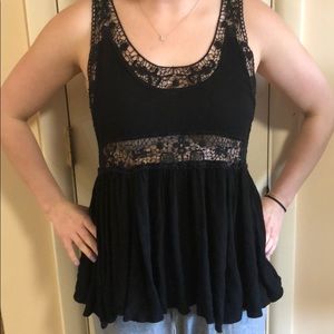 NWT Surf Gypsy Black flowy tank top with lace